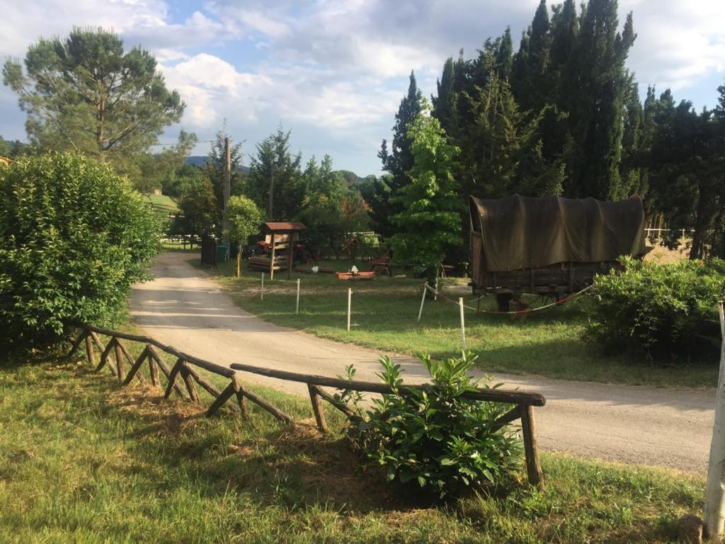 Casale Sant'Elia Bed & Breakfast Capranica Dış mekan fotoğraf